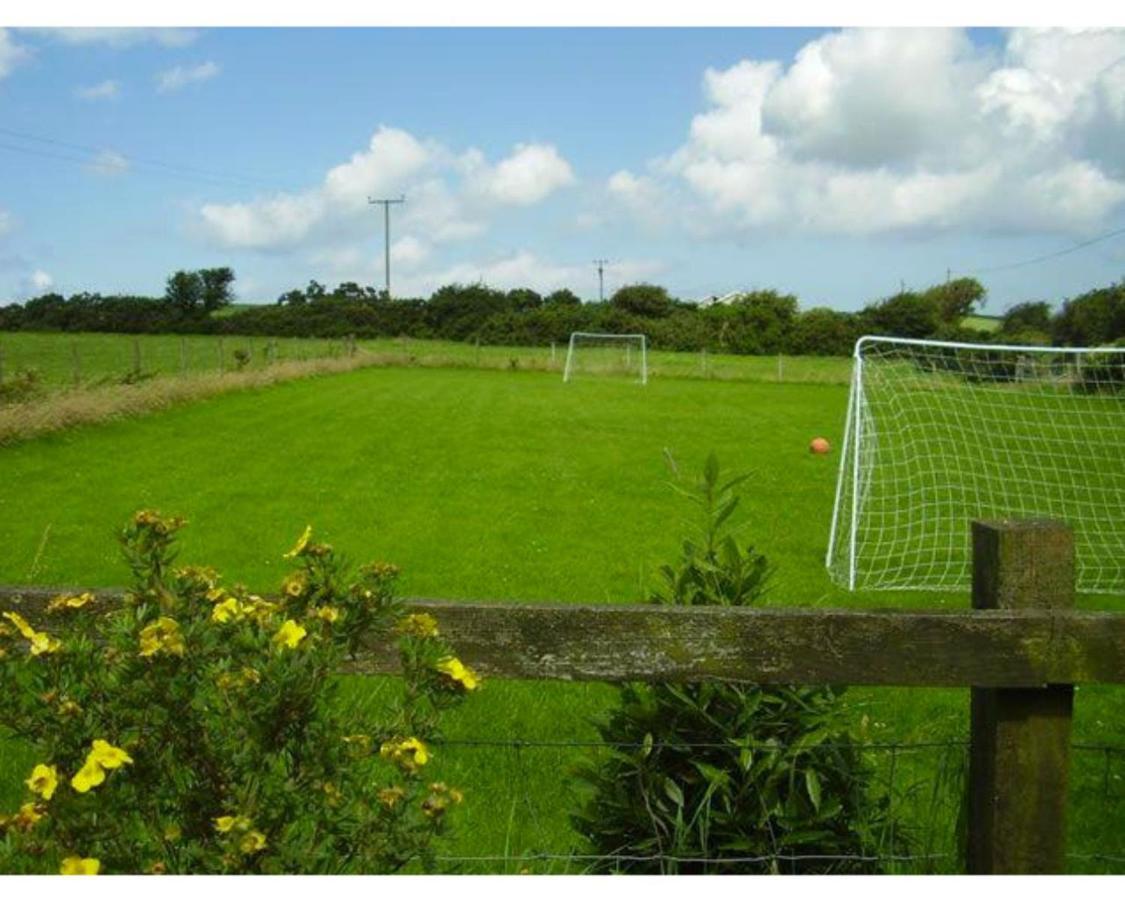 Trenewydd Farm Holiday Cottages Cardigan Ngoại thất bức ảnh