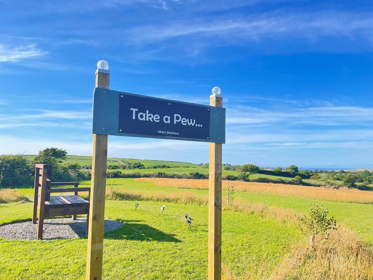 Trenewydd Farm Holiday Cottages Cardigan Ngoại thất bức ảnh
